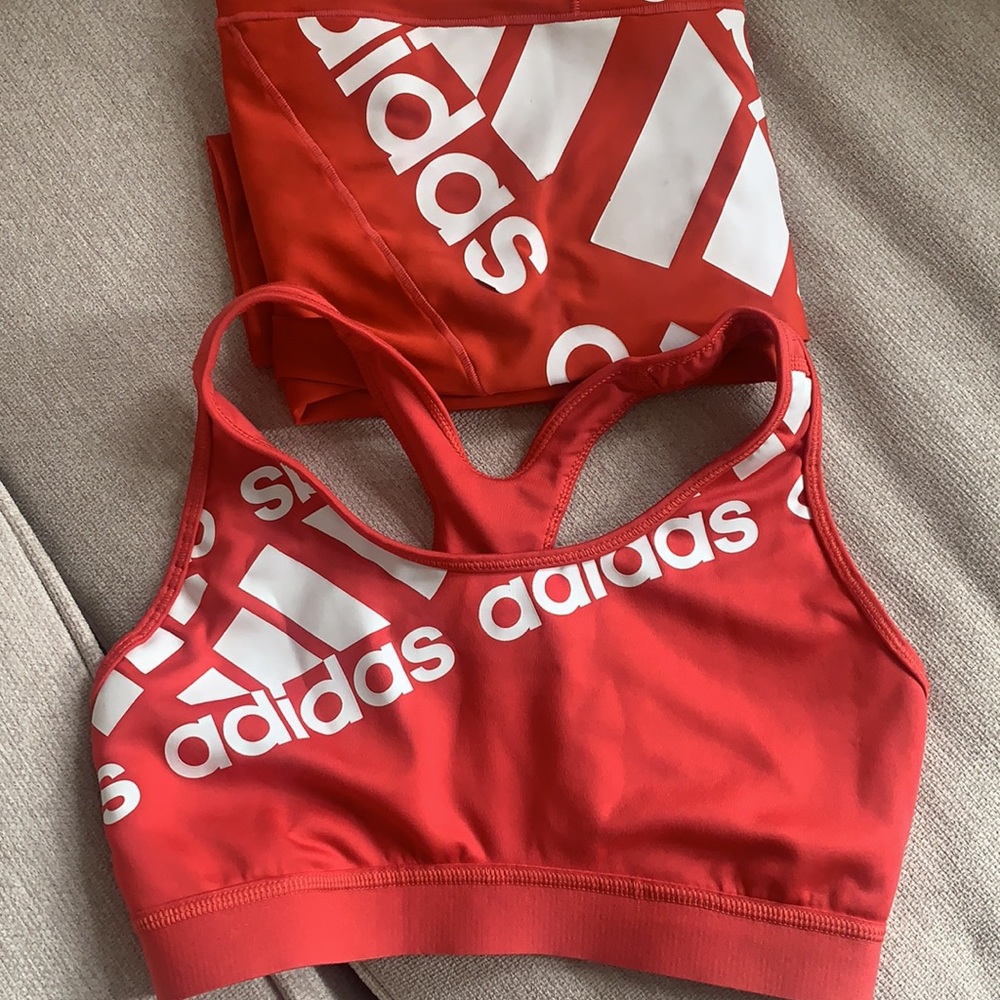 Red adidas matching set ❤️